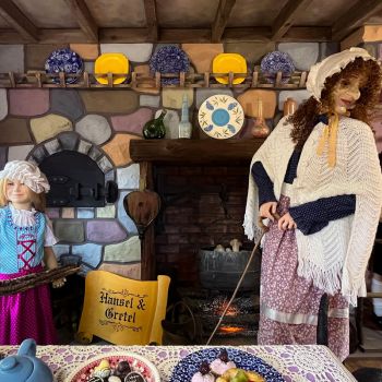 fairy-tale-forest-hansel-gretel